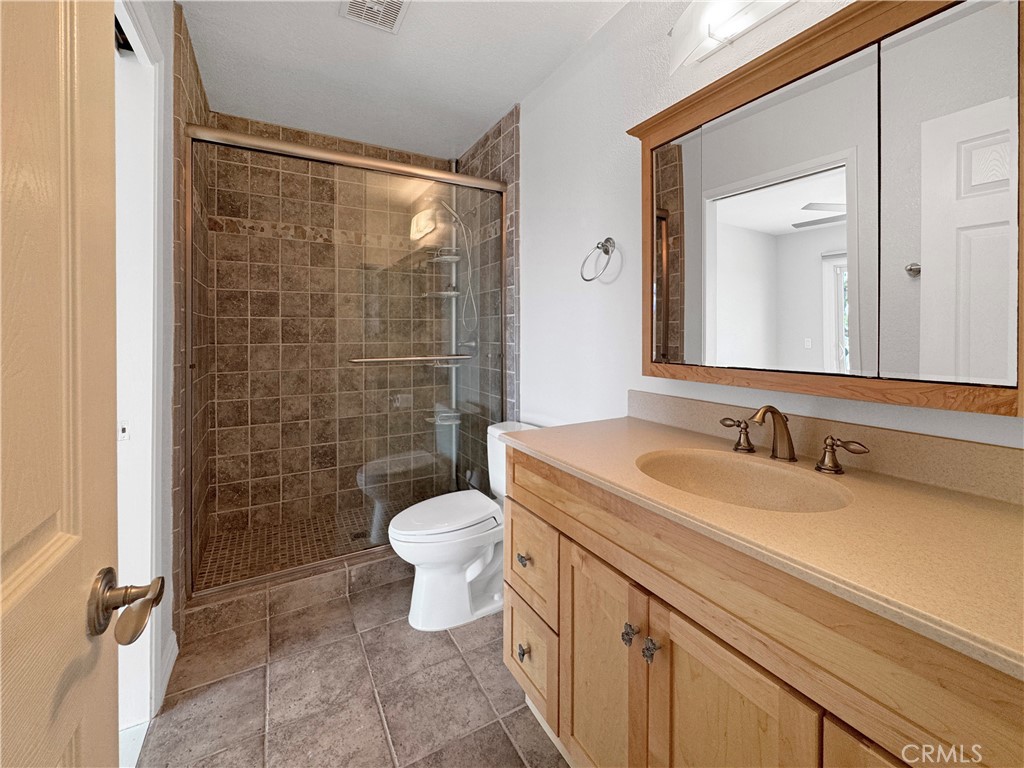 33425 Spinnaker Drive N