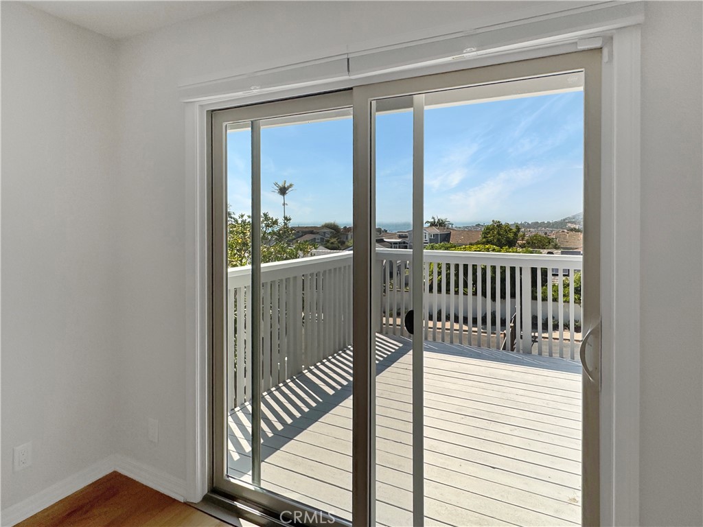 33425 Spinnaker Drive N