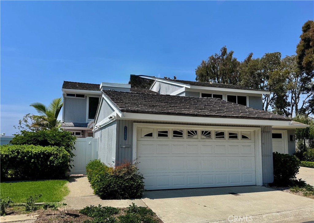 33425 Spinnaker Drive N