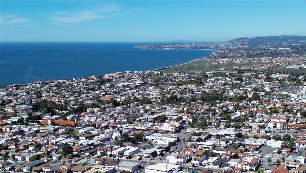 104 92D Calle Patricia