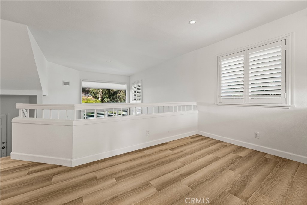 24839 #4 Nueva Vista