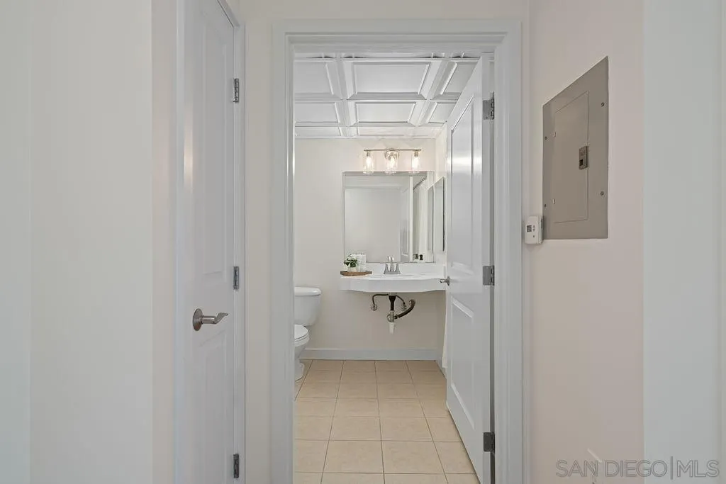 1080 Park Blvd Unit 409