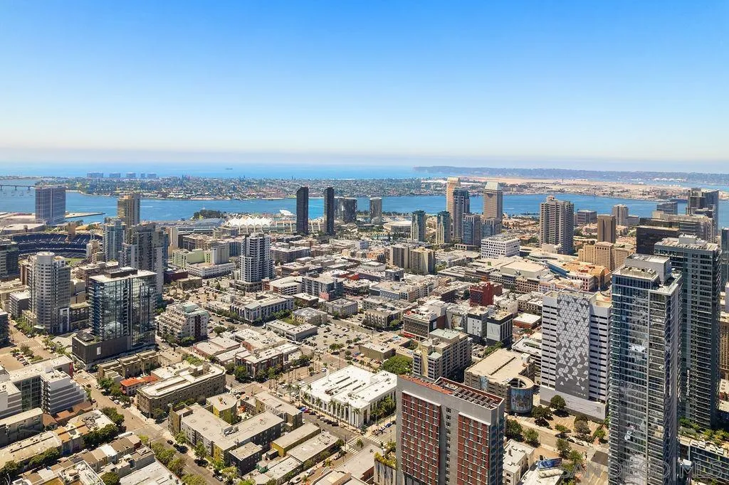 1080 Park Blvd Unit 409