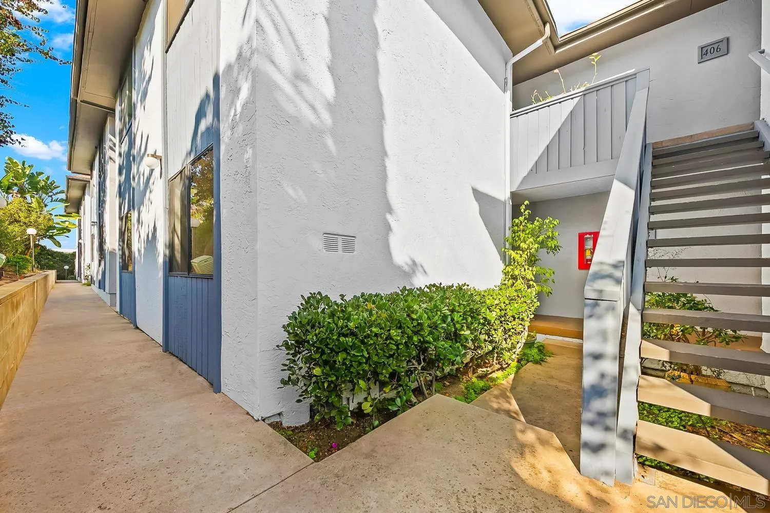 3219 Midway Dr Unit 407