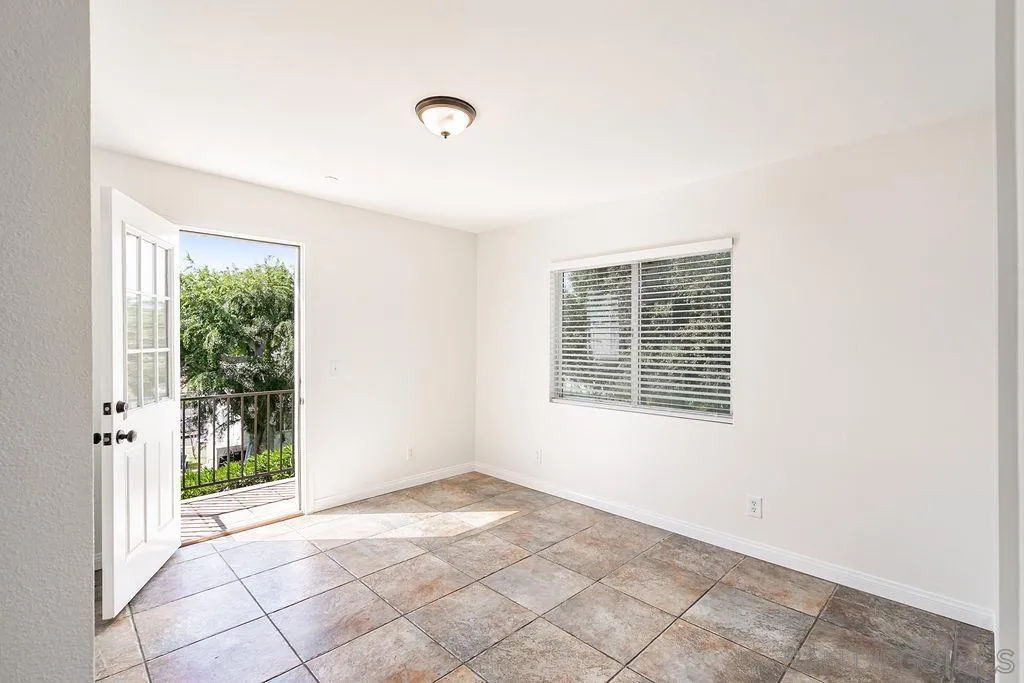 6618-22 Appert Ct