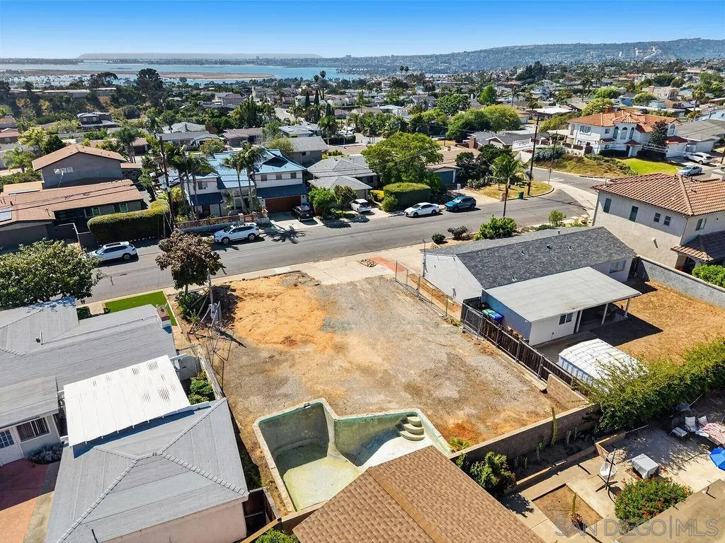 2545 Deerpark Unit /227