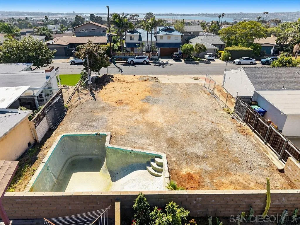 2545 Deerpark Unit /227