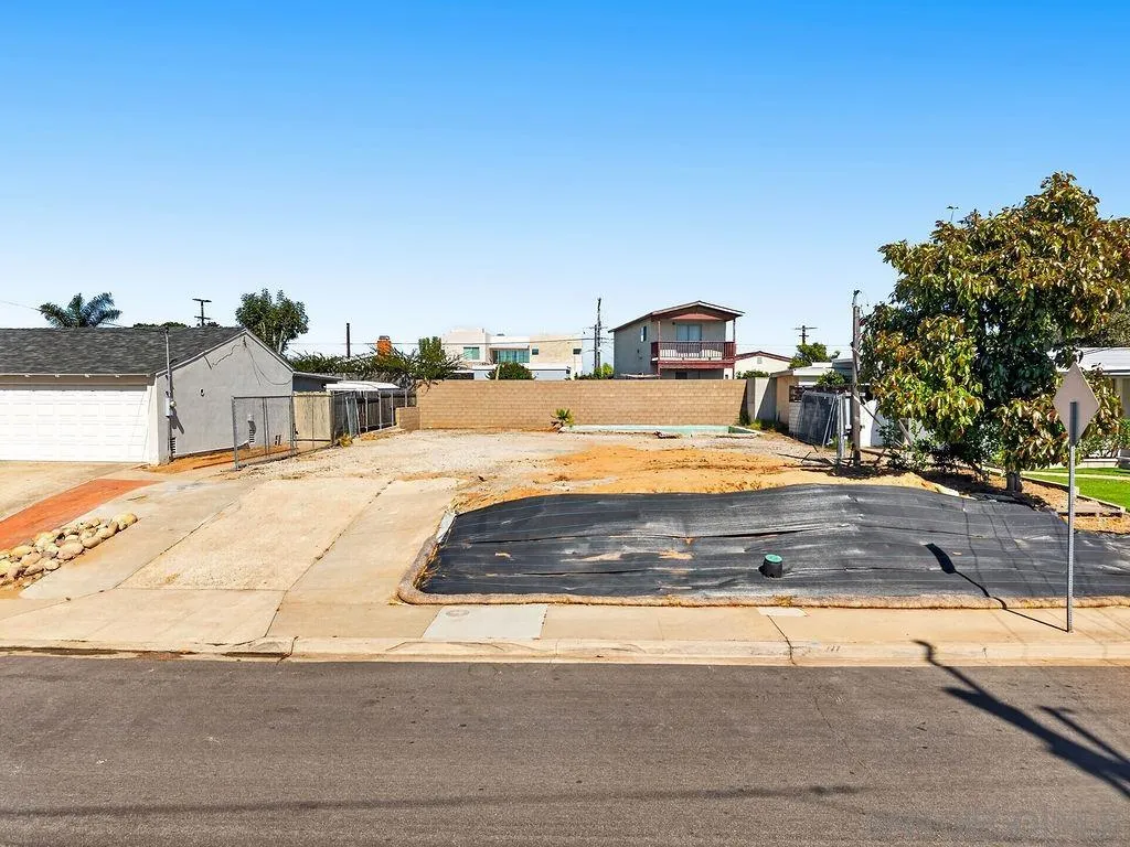 2545 Deerpark Unit /227