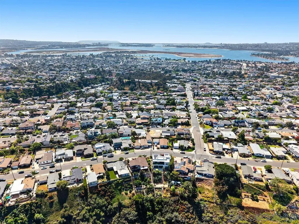 2545 Deerpark Unit /227