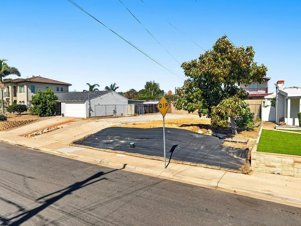 2545 Deerpark Unit /227