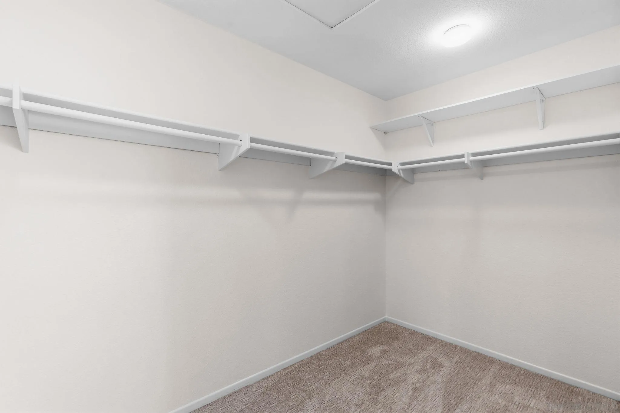 7406 Keisha Terrace