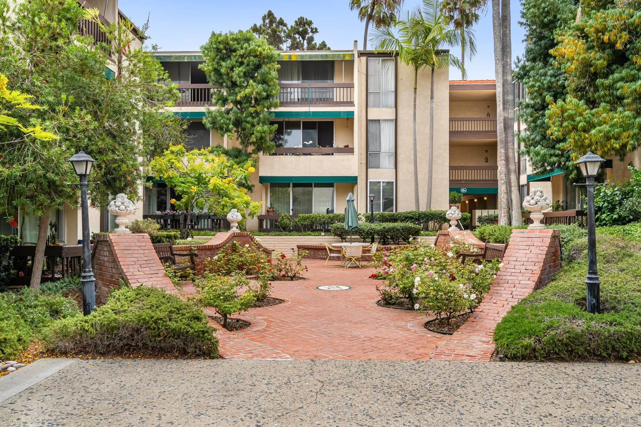 6455 La Jolla Blvd Unit: 302