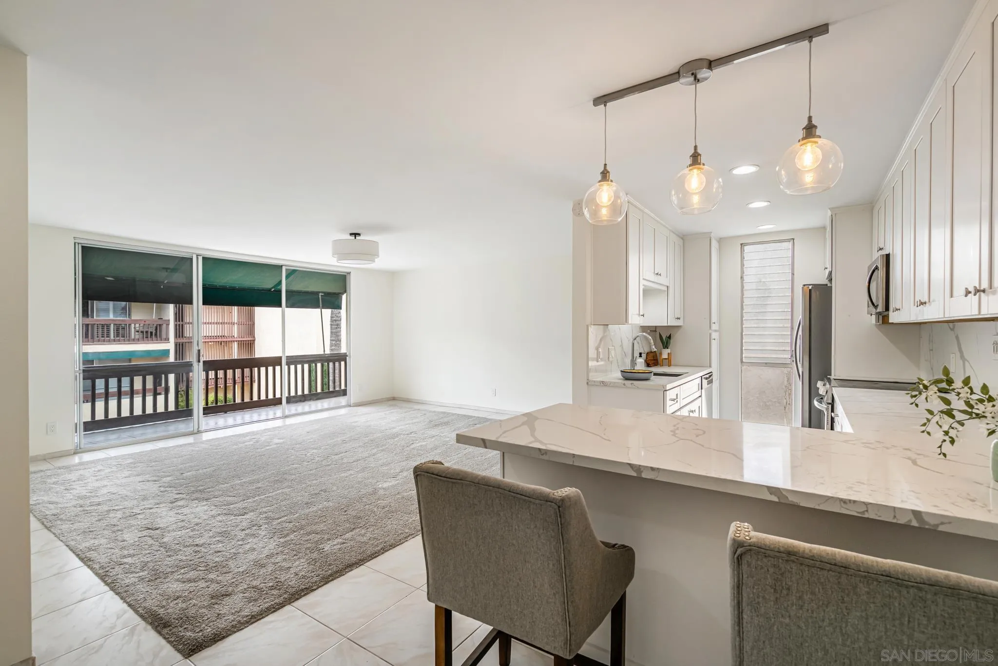 6455 La Jolla Blvd Unit: 302