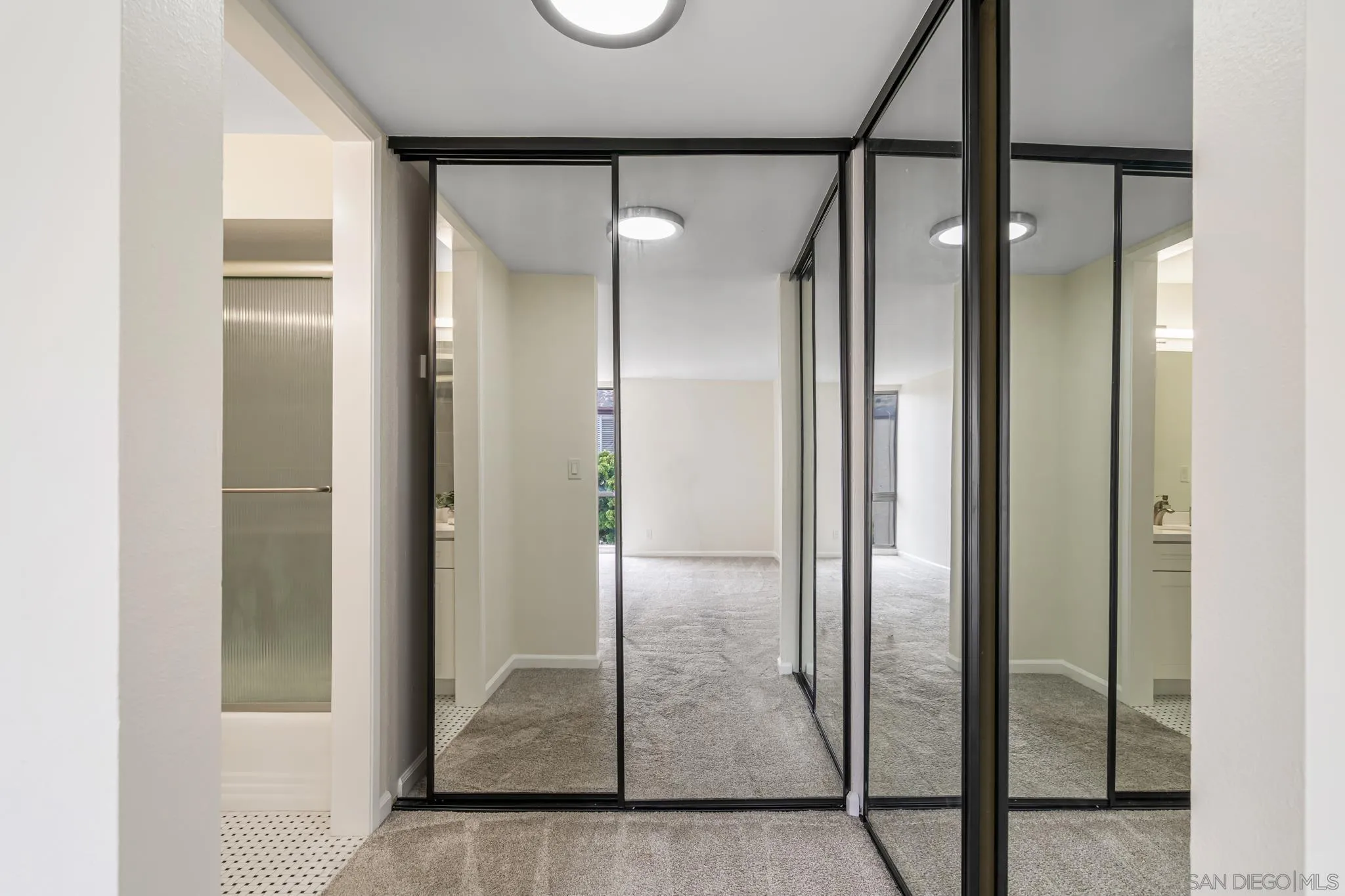 6455 La Jolla Blvd Unit: 302