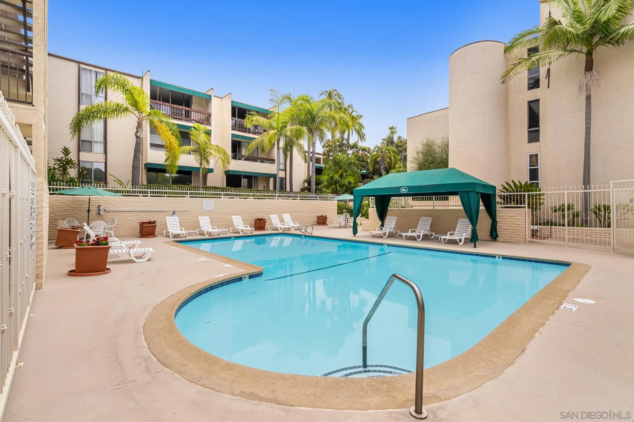 6455 La Jolla Blvd Unit: 302