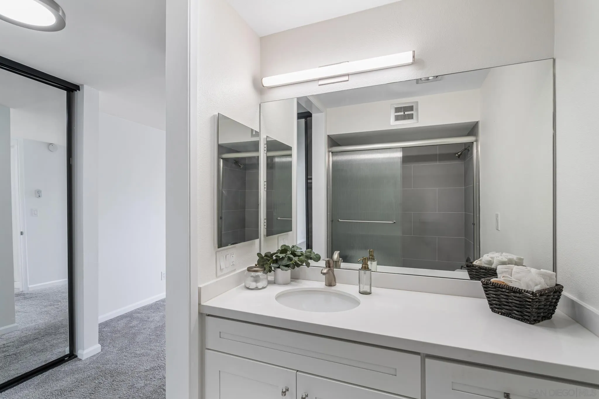 6455 La Jolla Blvd Unit: 302