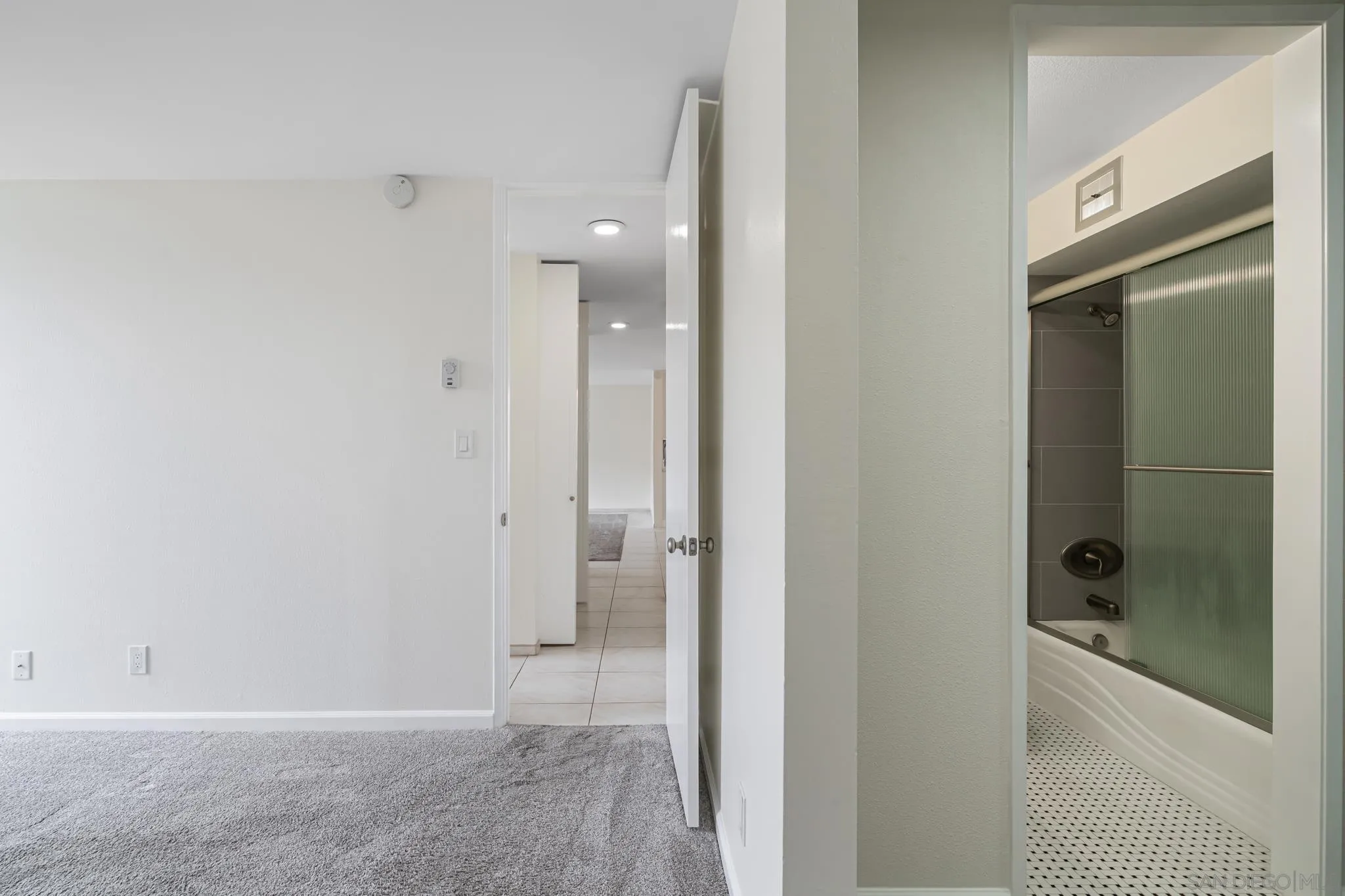 6455 La Jolla Blvd Unit: 302
