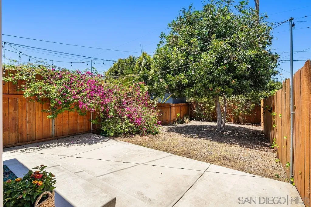 5988 Trojan Ave
