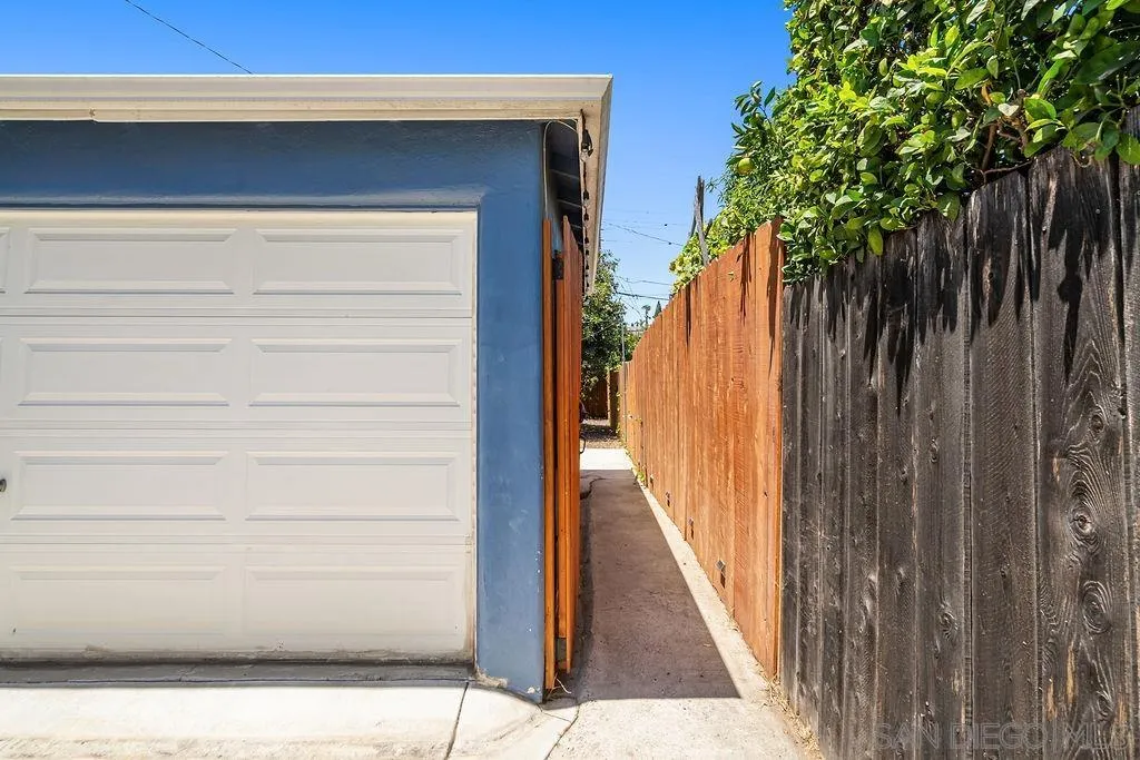 5988 Trojan Ave