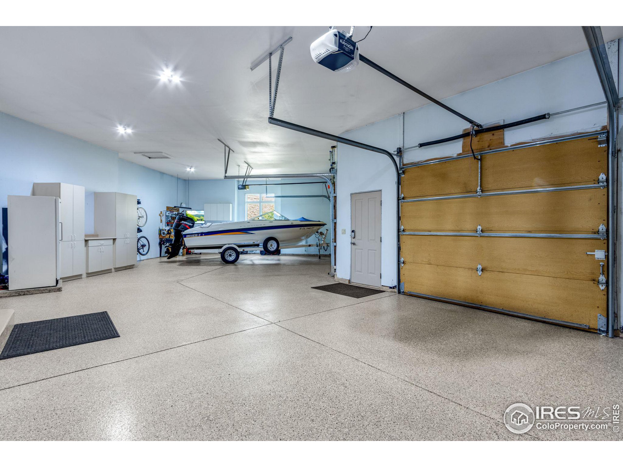 4676 Indian Creek Rd