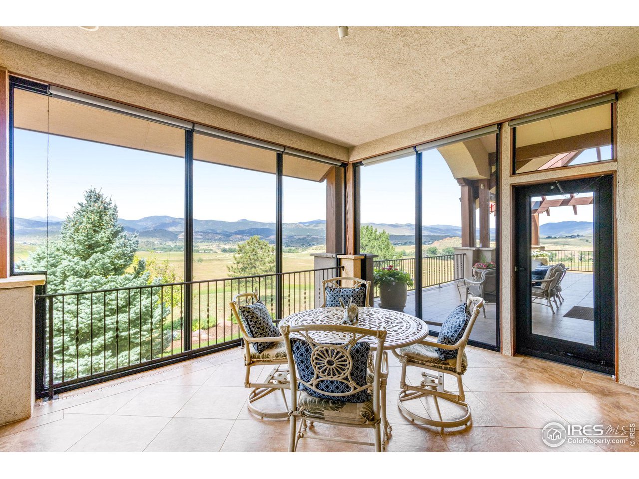 4676 Indian Creek Rd