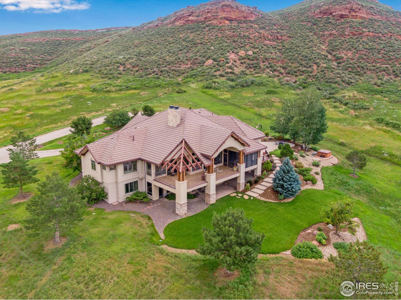 4676 Indian Creek Rd