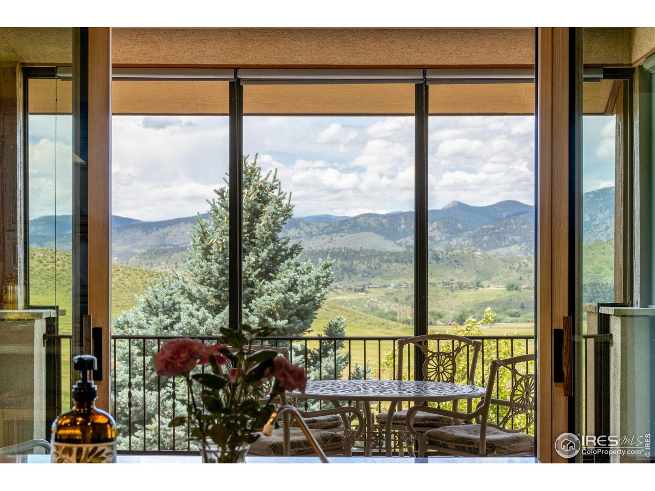 4676 Indian Creek Rd