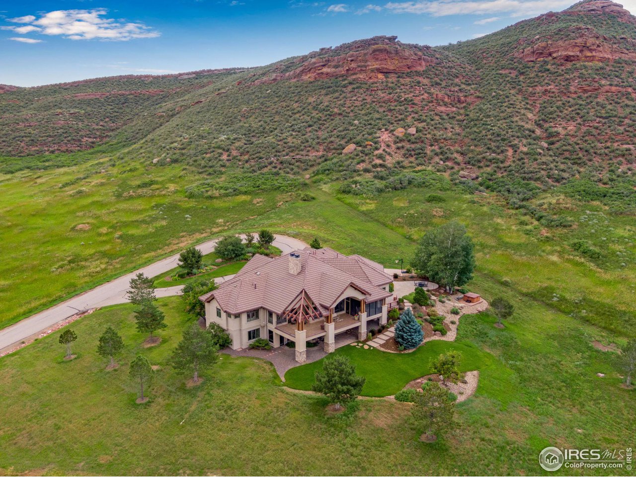 4676 Indian Creek Rd