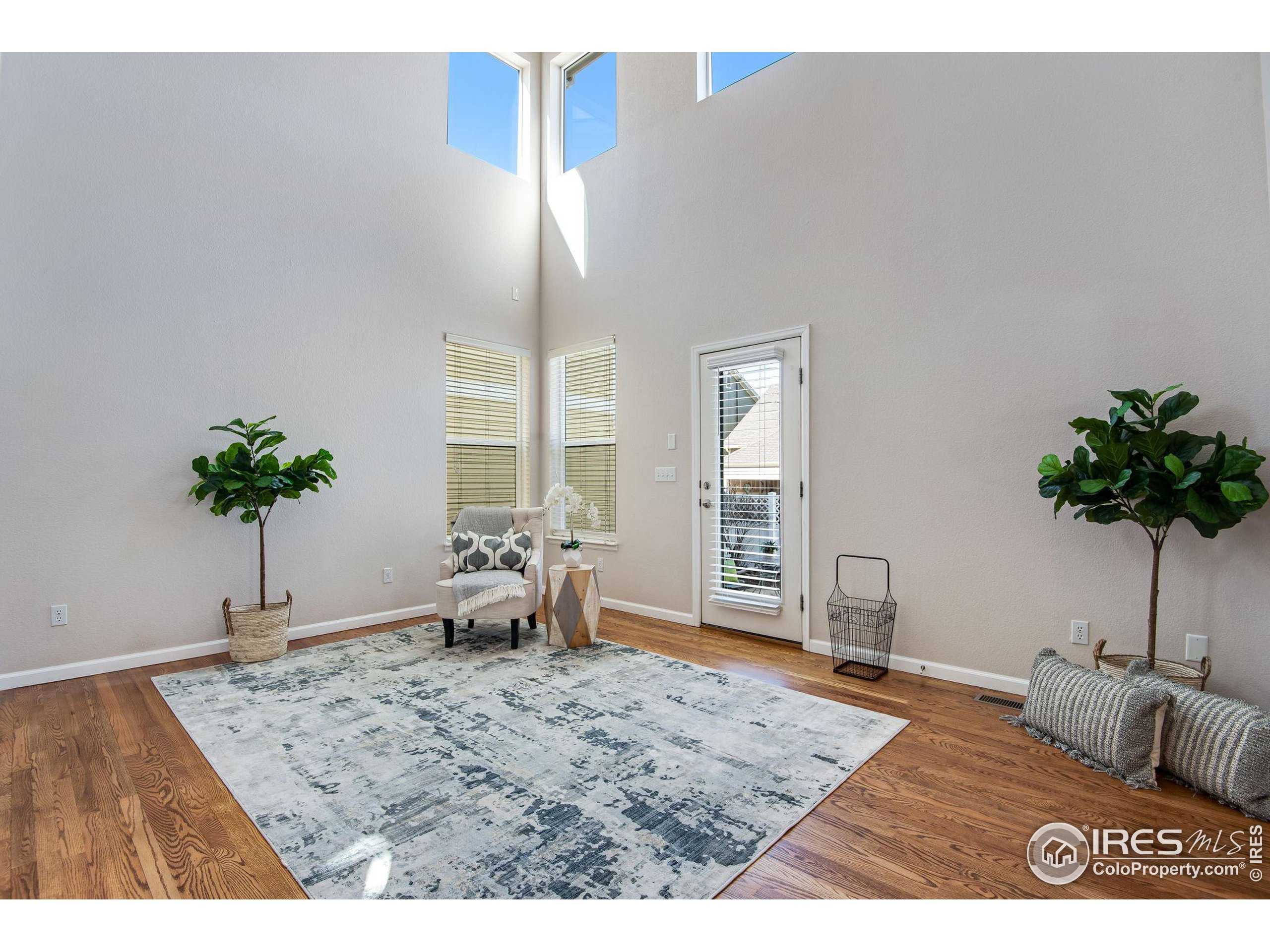 5109 Southern Cross Ln