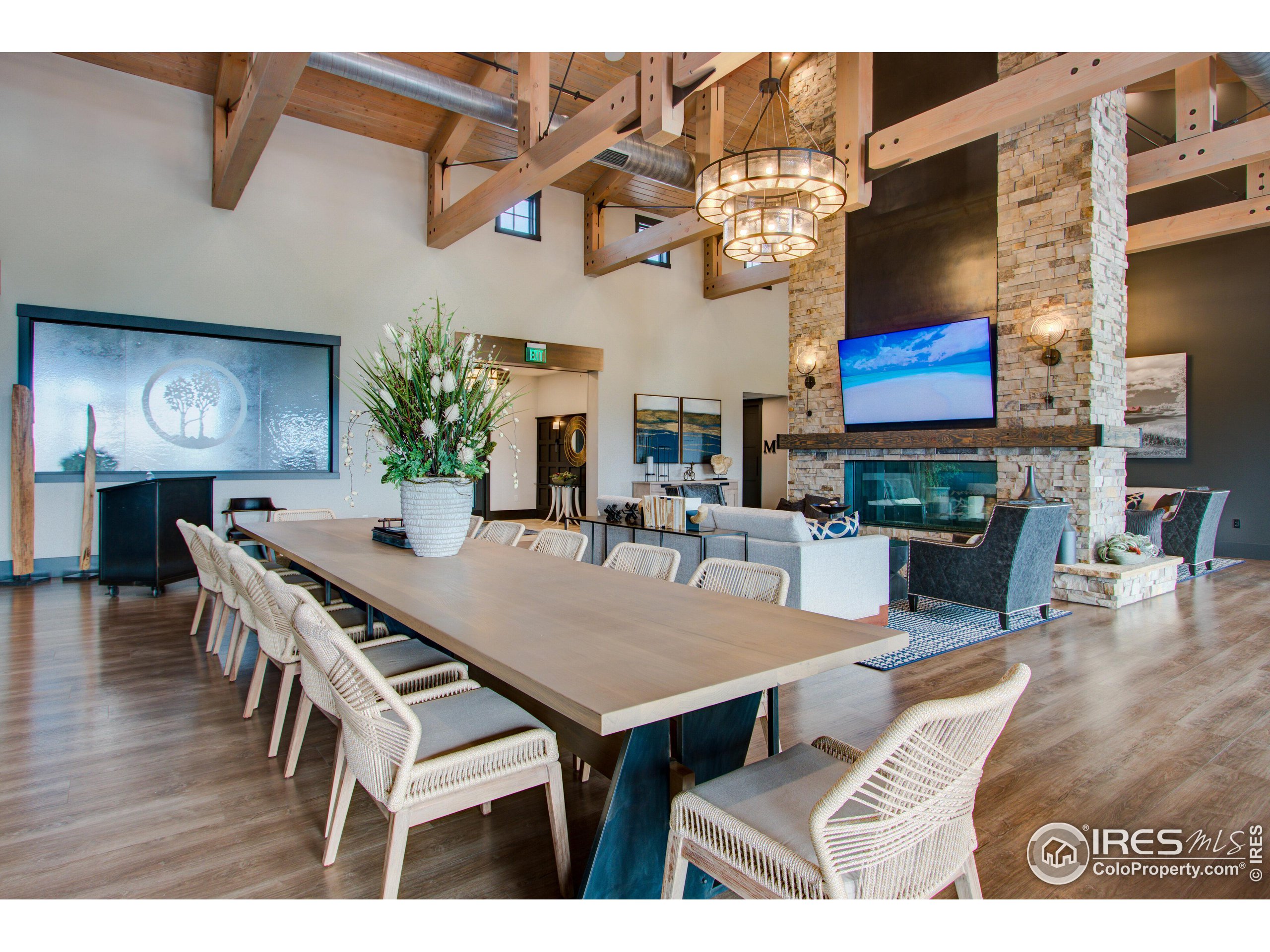 4264 Grand Park Dr