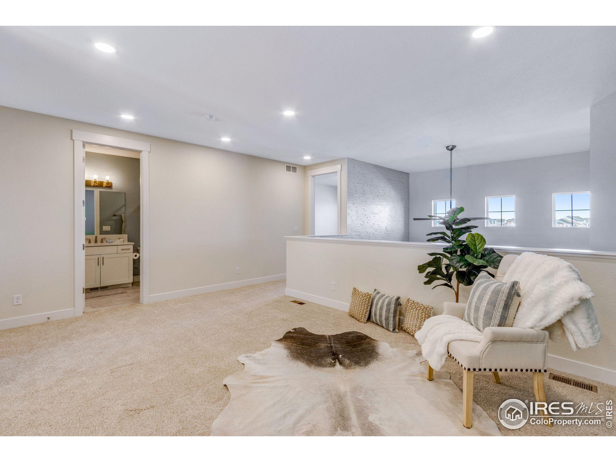 4264 Grand Park Dr