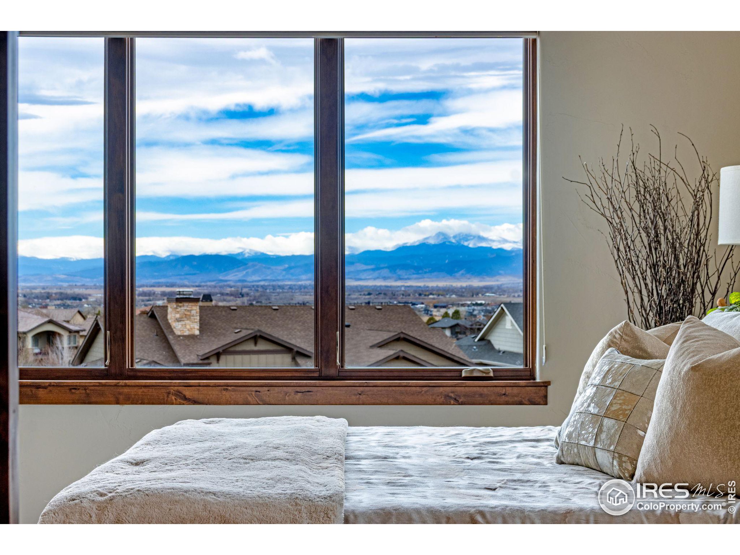 3865 Valley Crest Dr