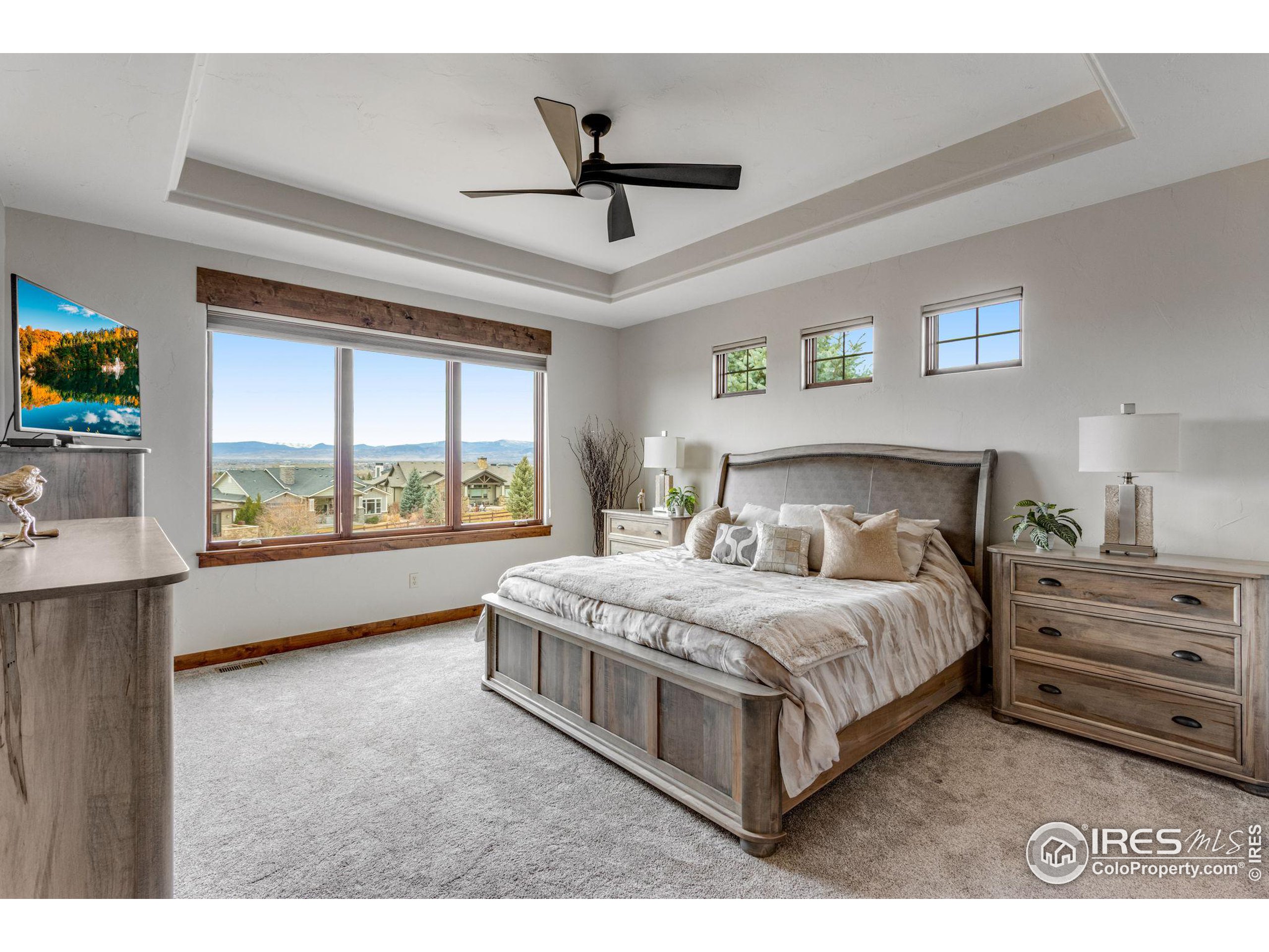 3865 Valley Crest Dr