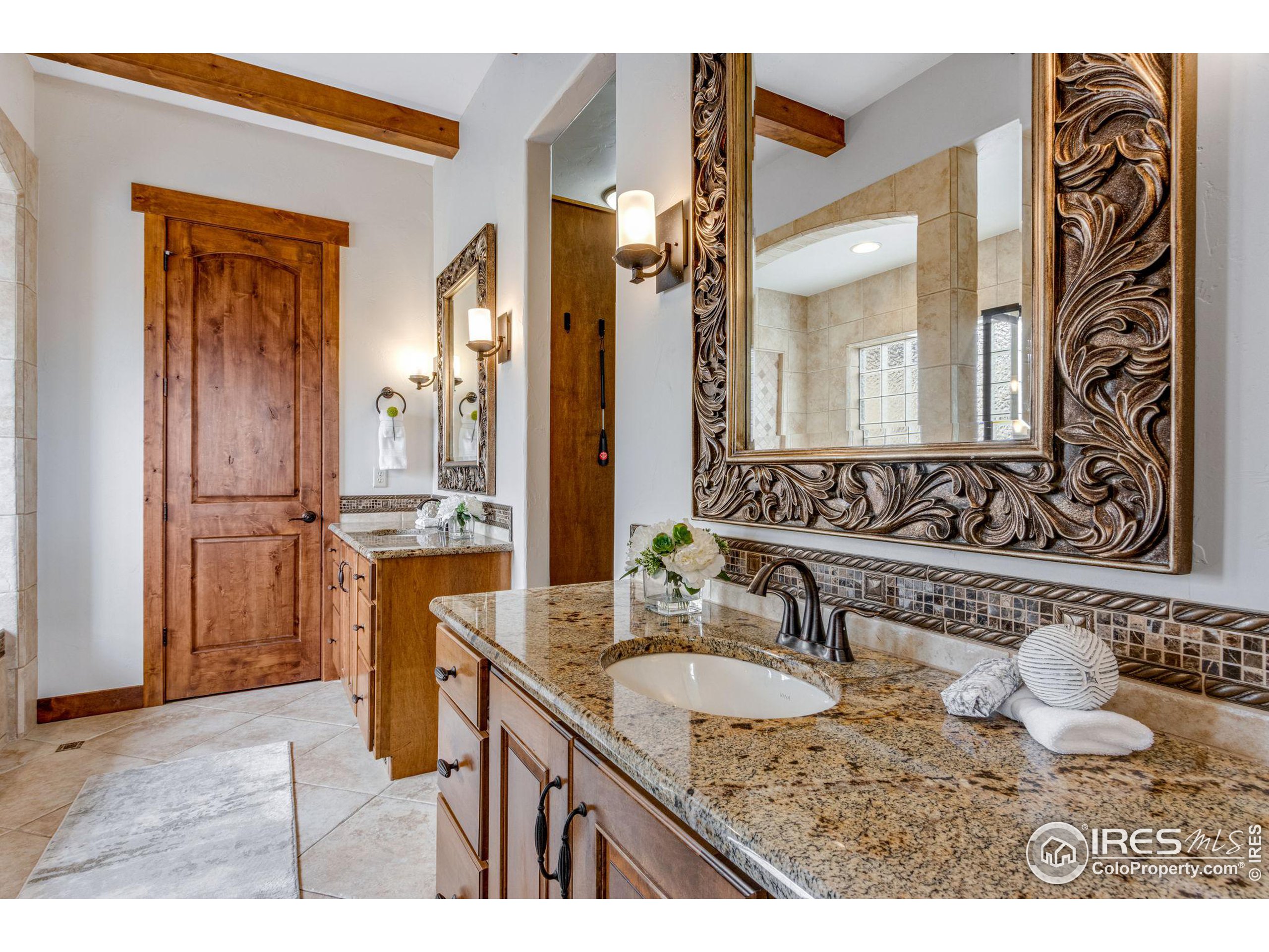 3865 Valley Crest Dr