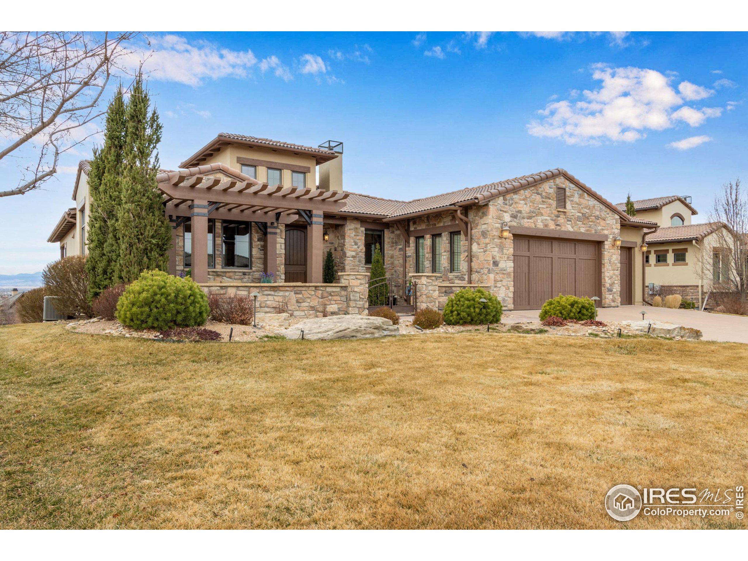 3865 Valley Crest Dr