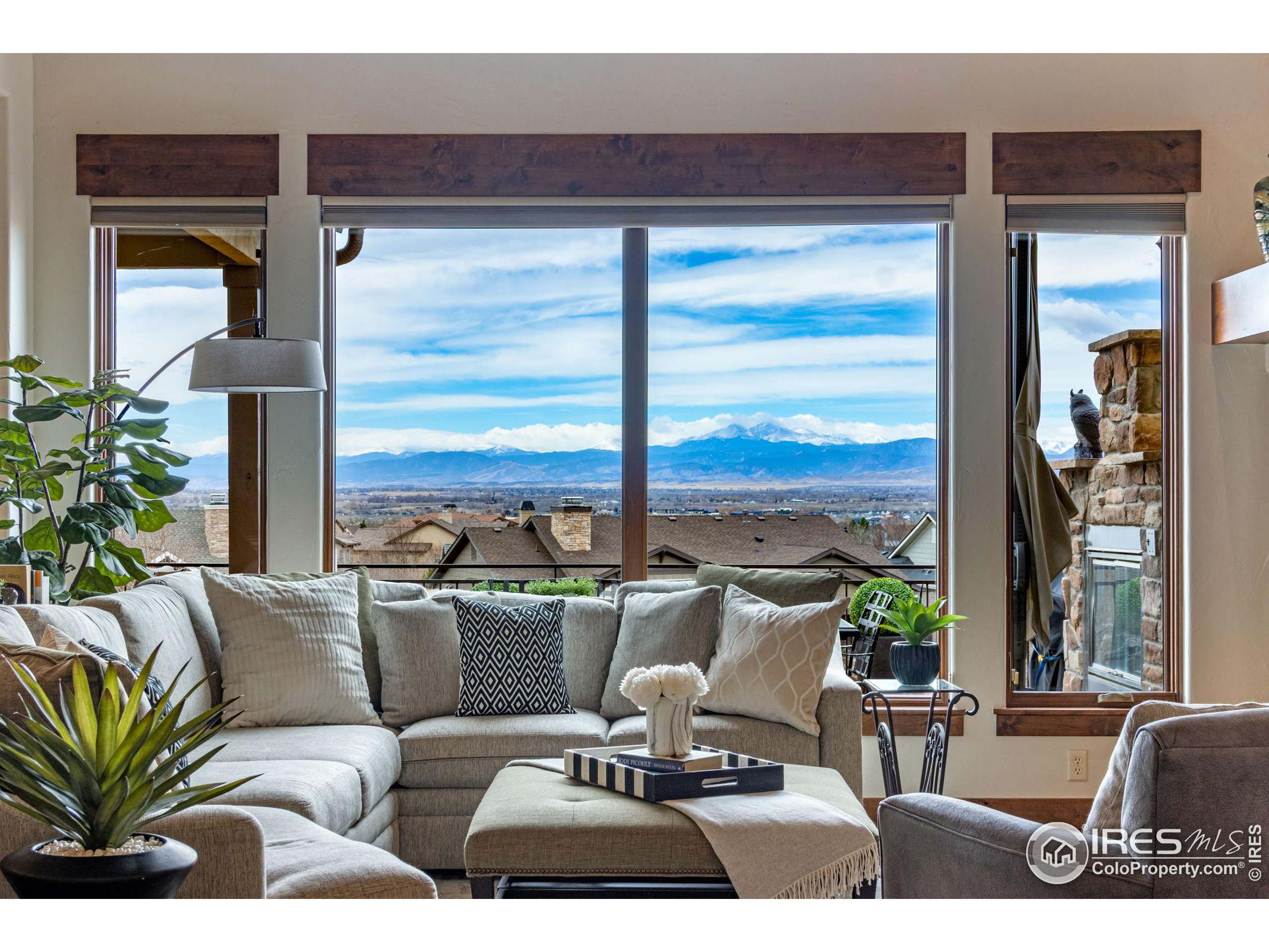 3865 Valley Crest Dr