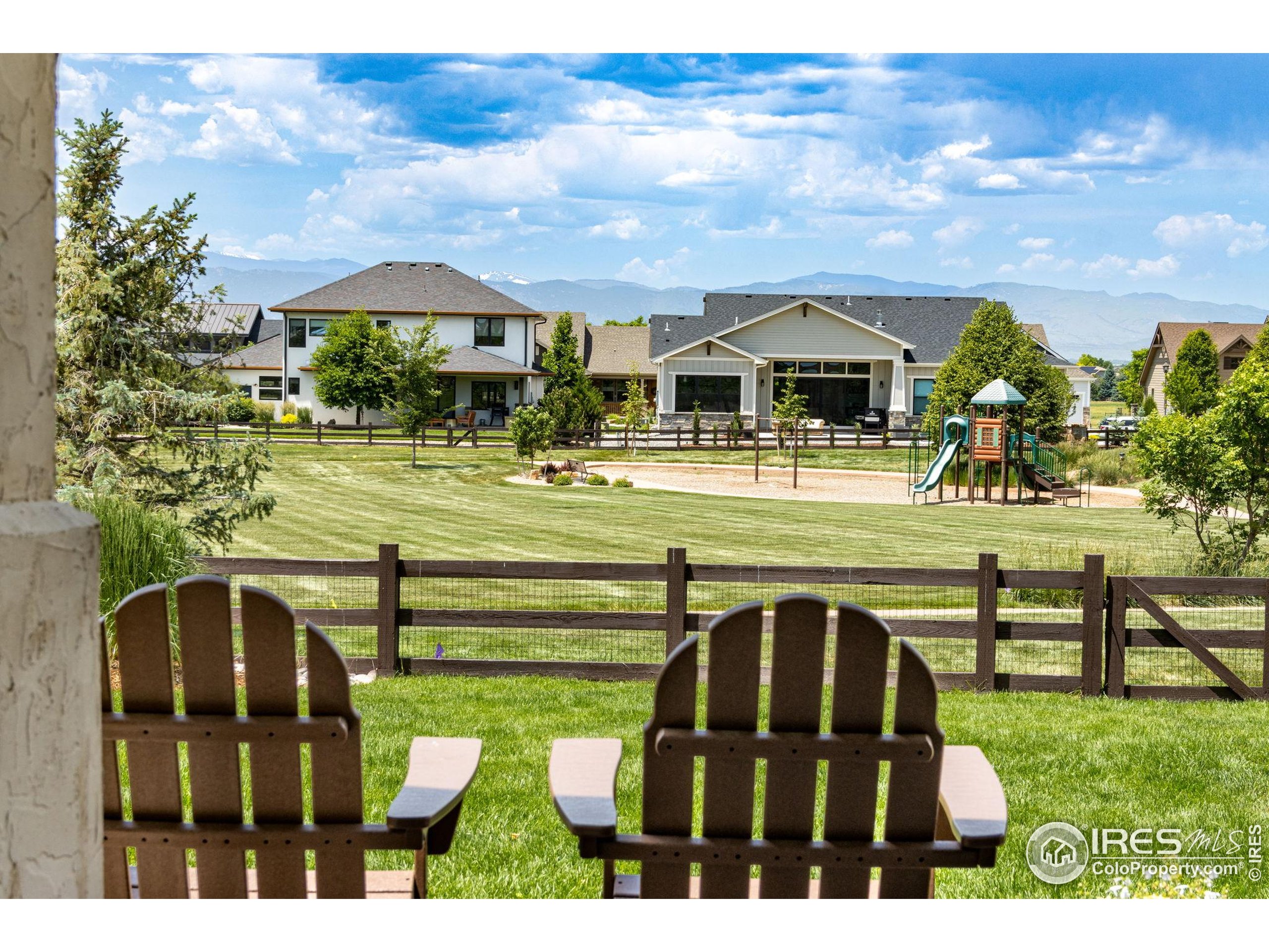 937 Skipping Stone Ct