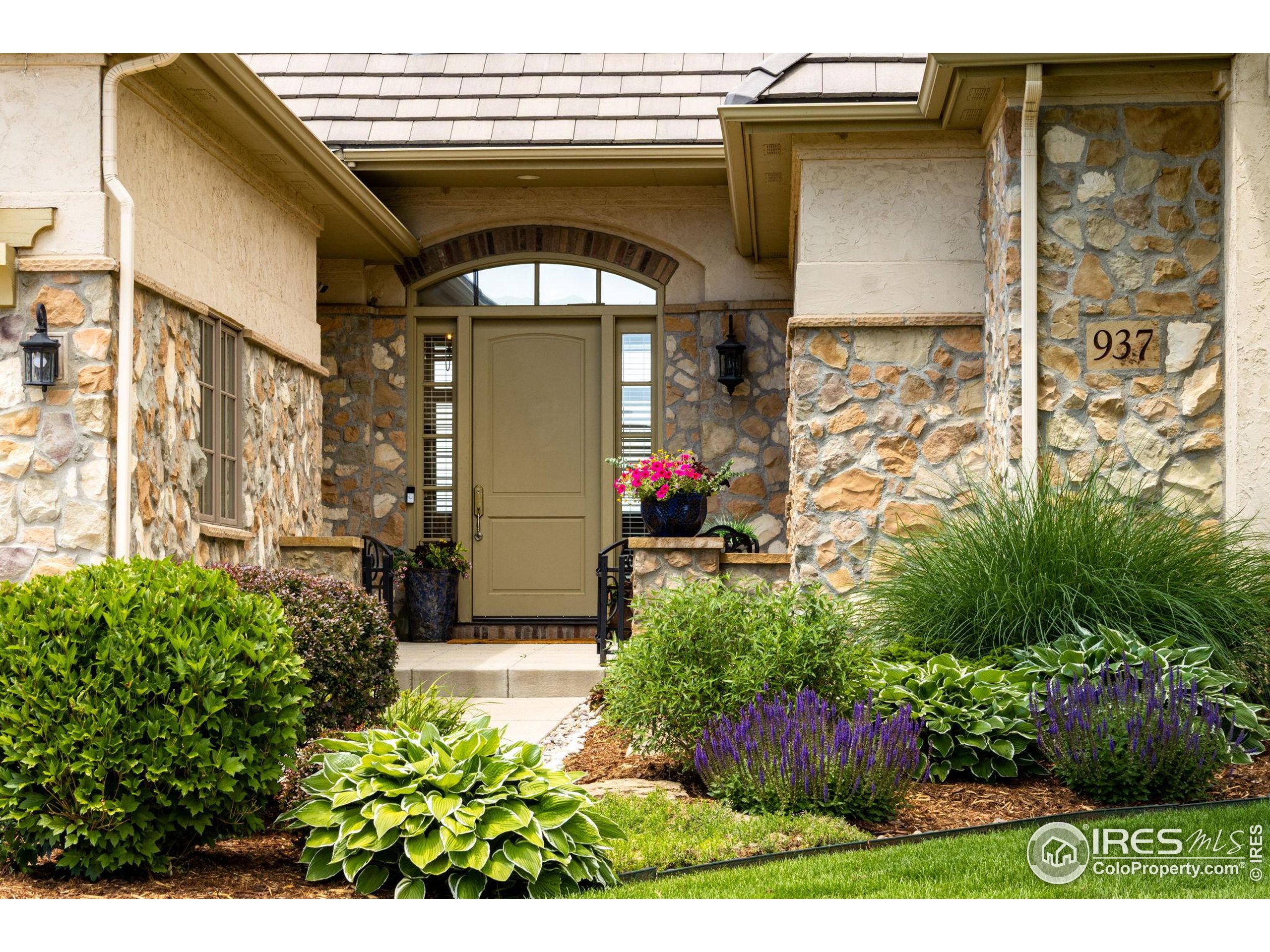 937 Skipping Stone Ct