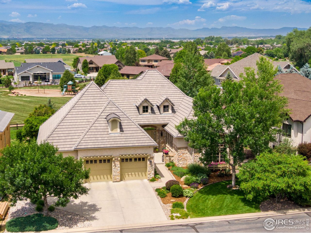 937 Skipping Stone Ct