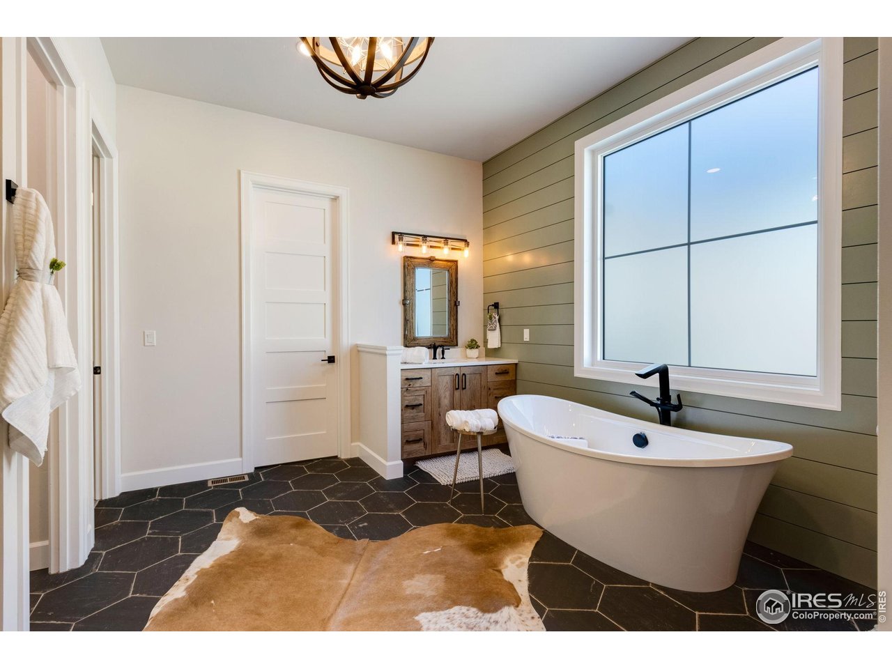 4198 Prestwich Ct