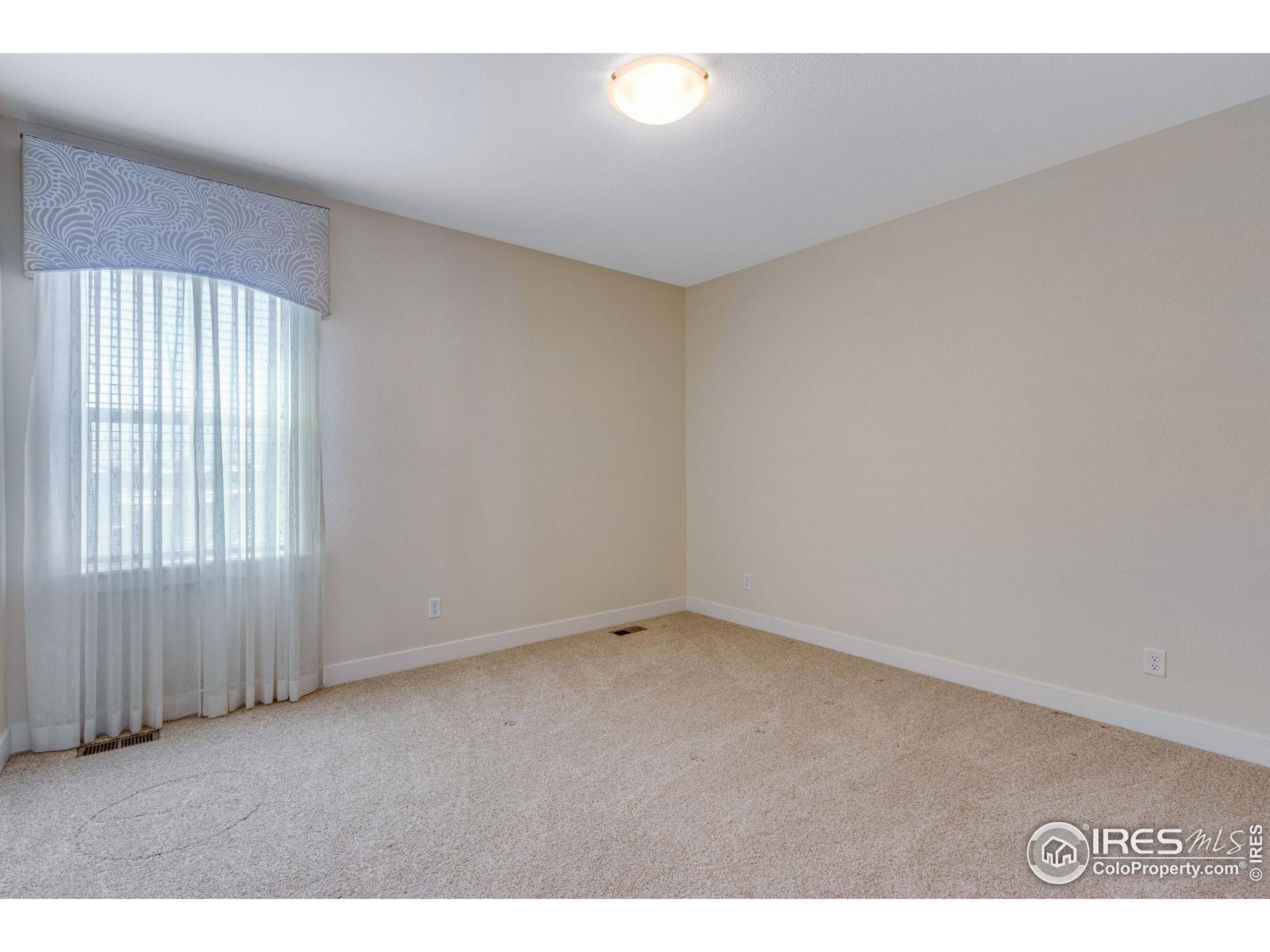 4264 Grand Park Dr