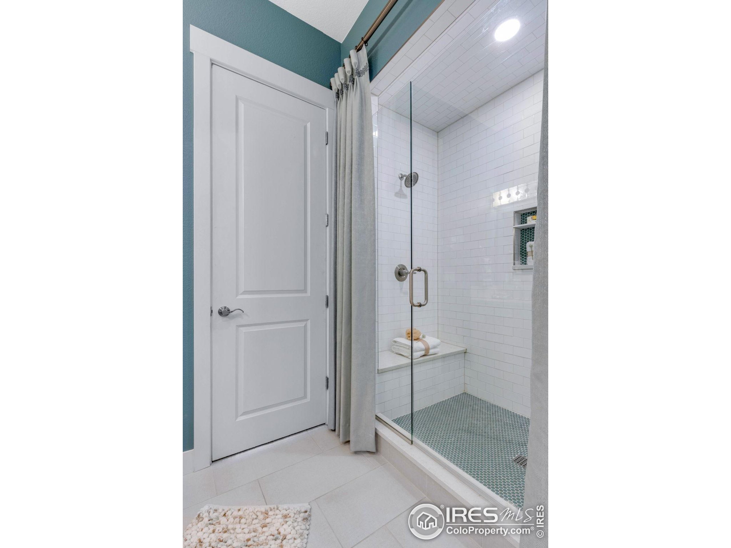 4264 Grand Park Dr
