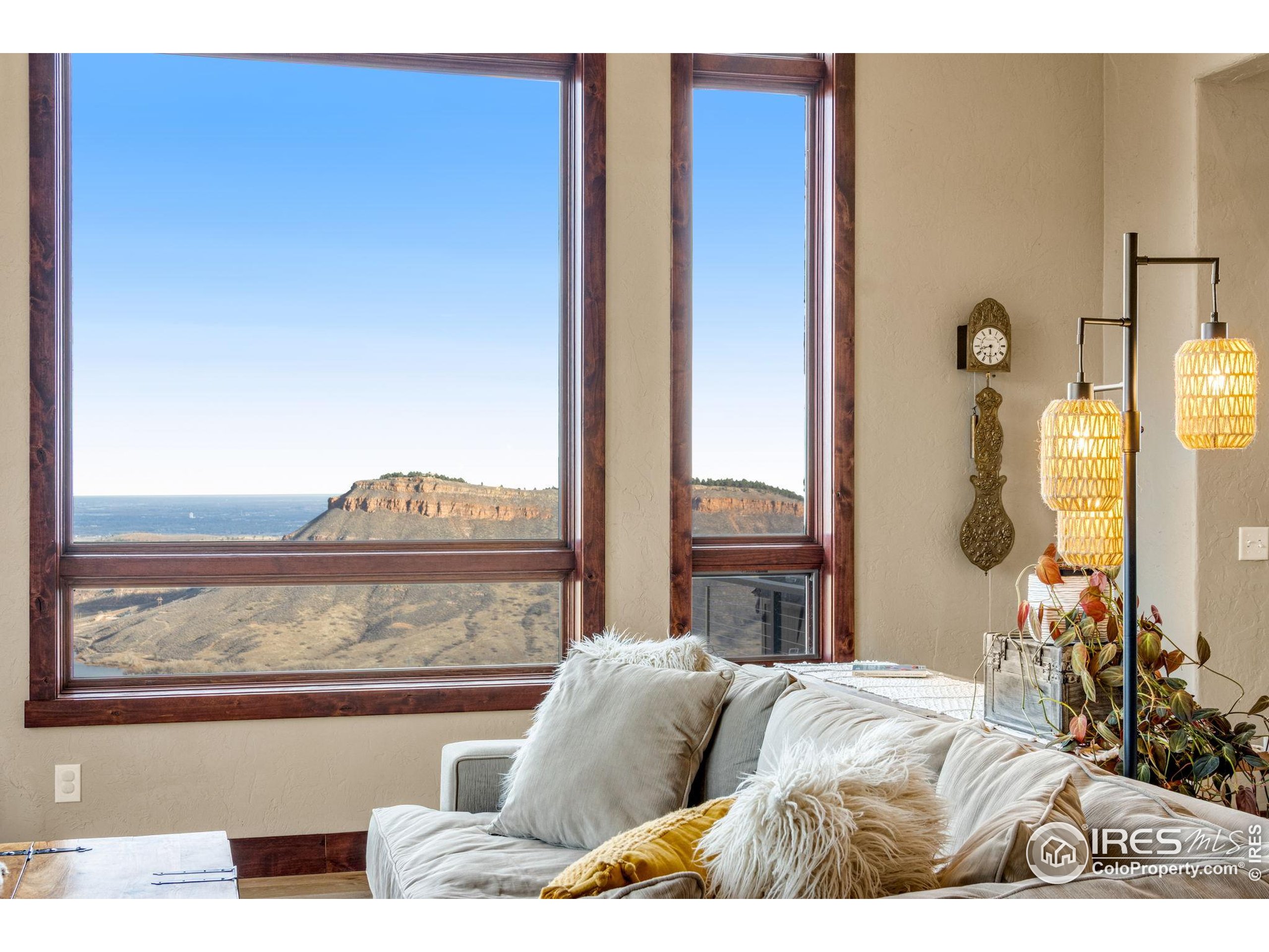 12422 W County Road 18 E