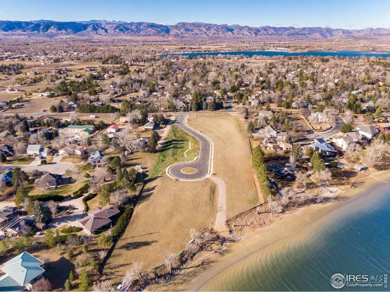 1 Gregory Cove Dr
