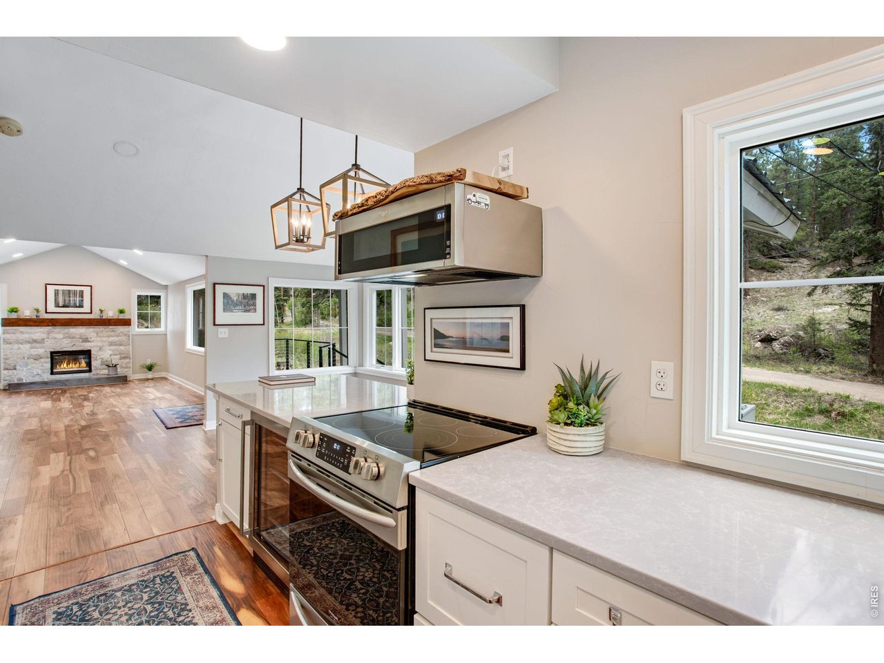 232 Fox Creek Rd