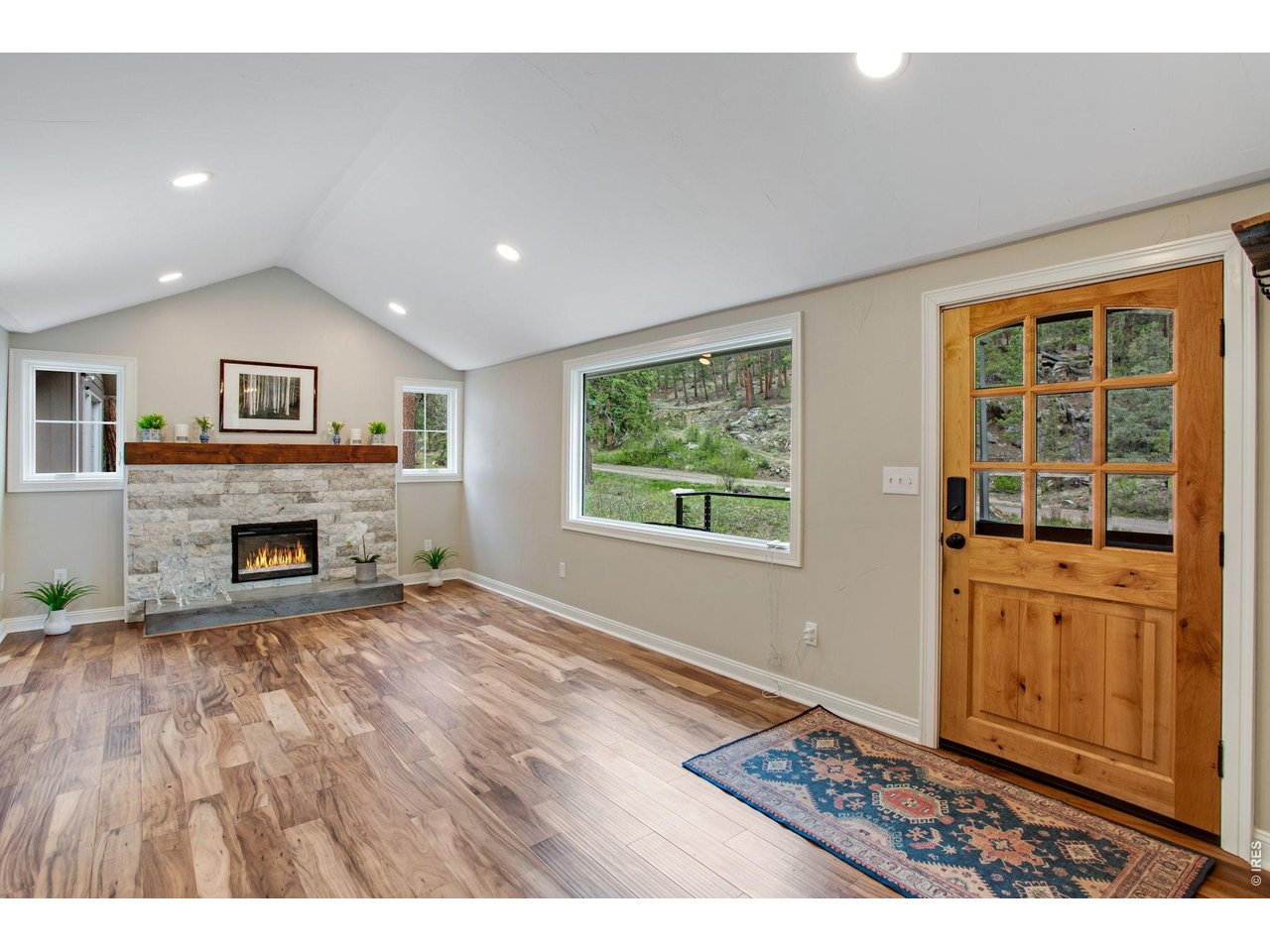 232 Fox Creek Rd