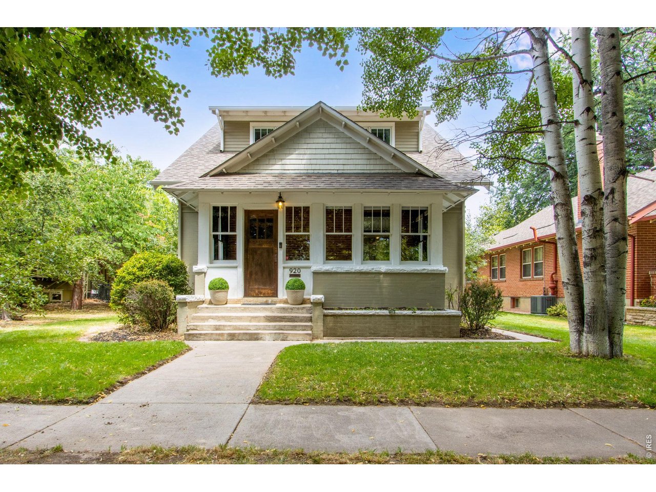 920 Laporte Ave