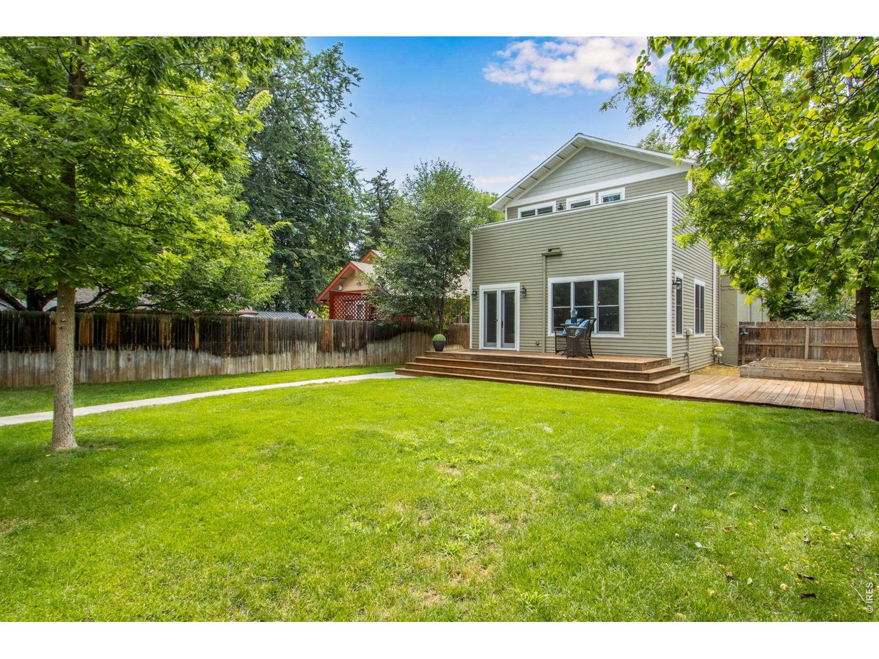 920 Laporte Ave