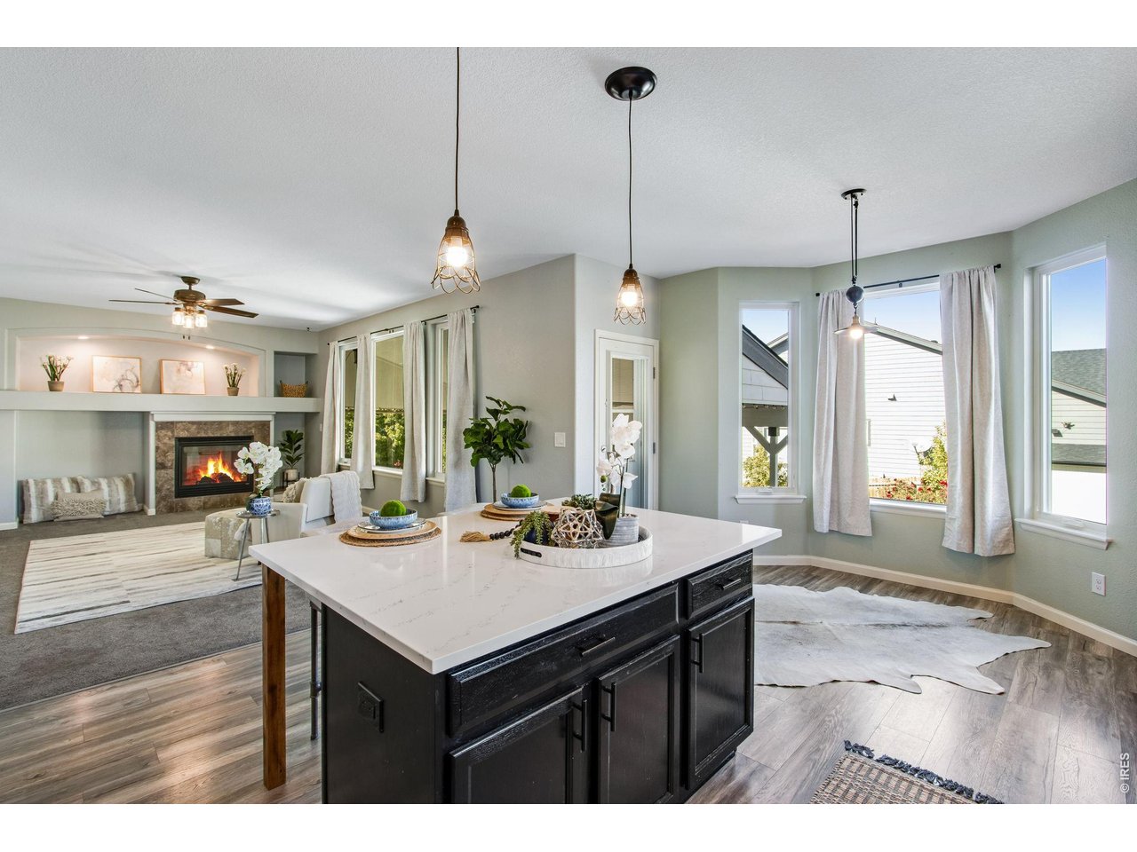 51 White Wing Ct