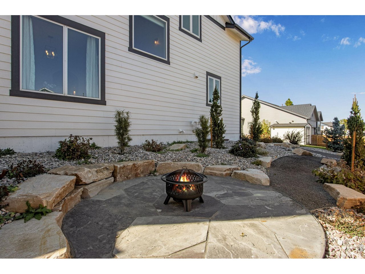 51 White Wing Ct